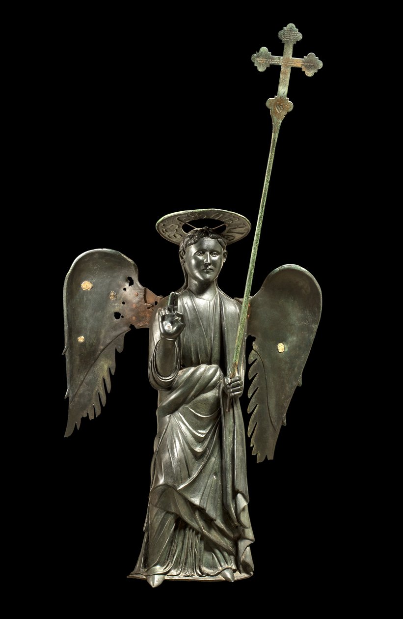 St. Gabriel Archangel 手持游行十字架，十二世纪青铜雕像，1369 年十字架 作者 意大利学校