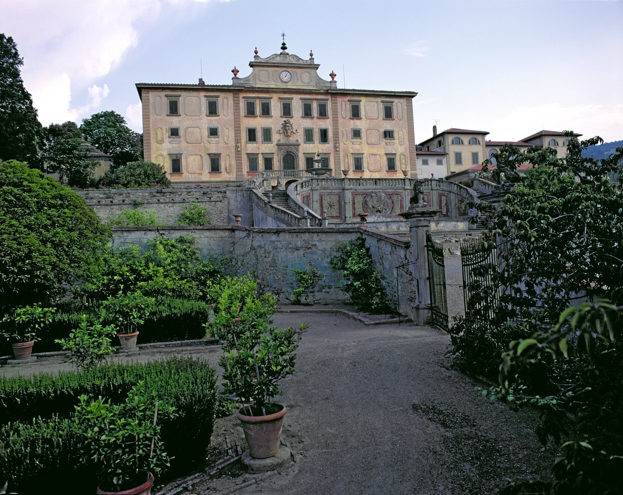 Villa di Celle 作者 意大利学校