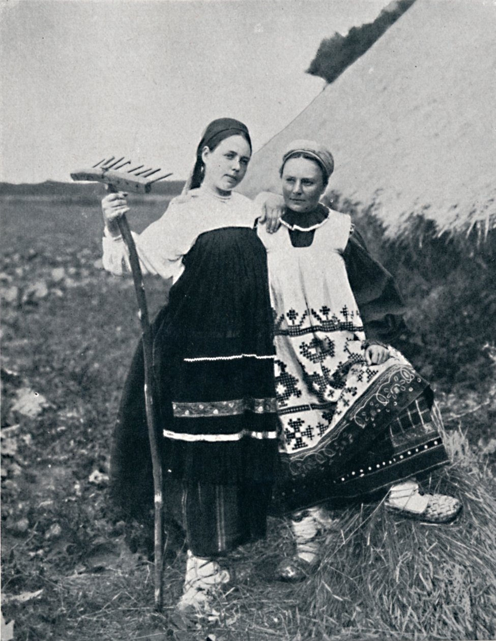 梁赞的两名妇女，俄罗斯中部，1912年 作者 达扎罗
