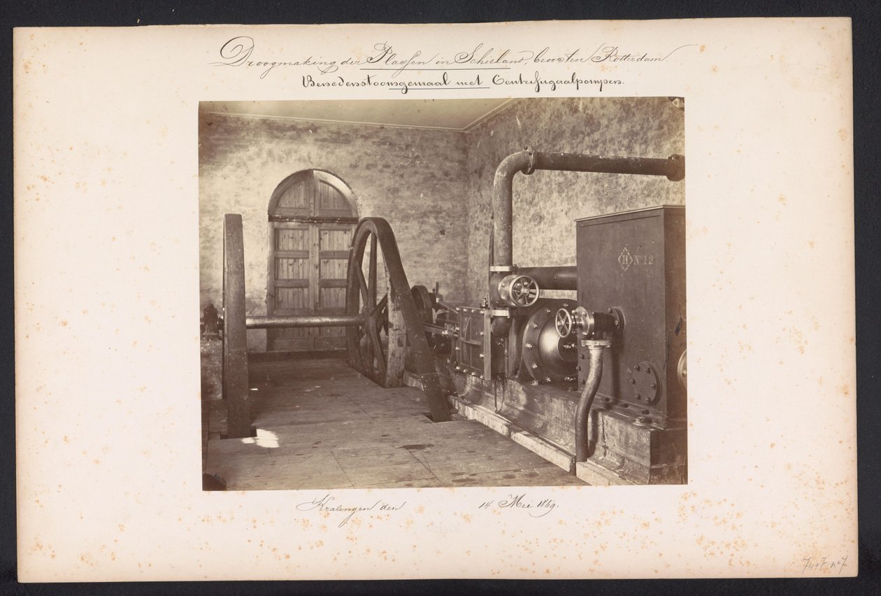 带离心泵的下蒸气泵站 / Kralingen den 14 Mei 1869（实物标题）
鹿特丹东部 Schieland 池塘的排水系统（实物上的系列标题） 作者 Jacobus van Gorkom Jr.