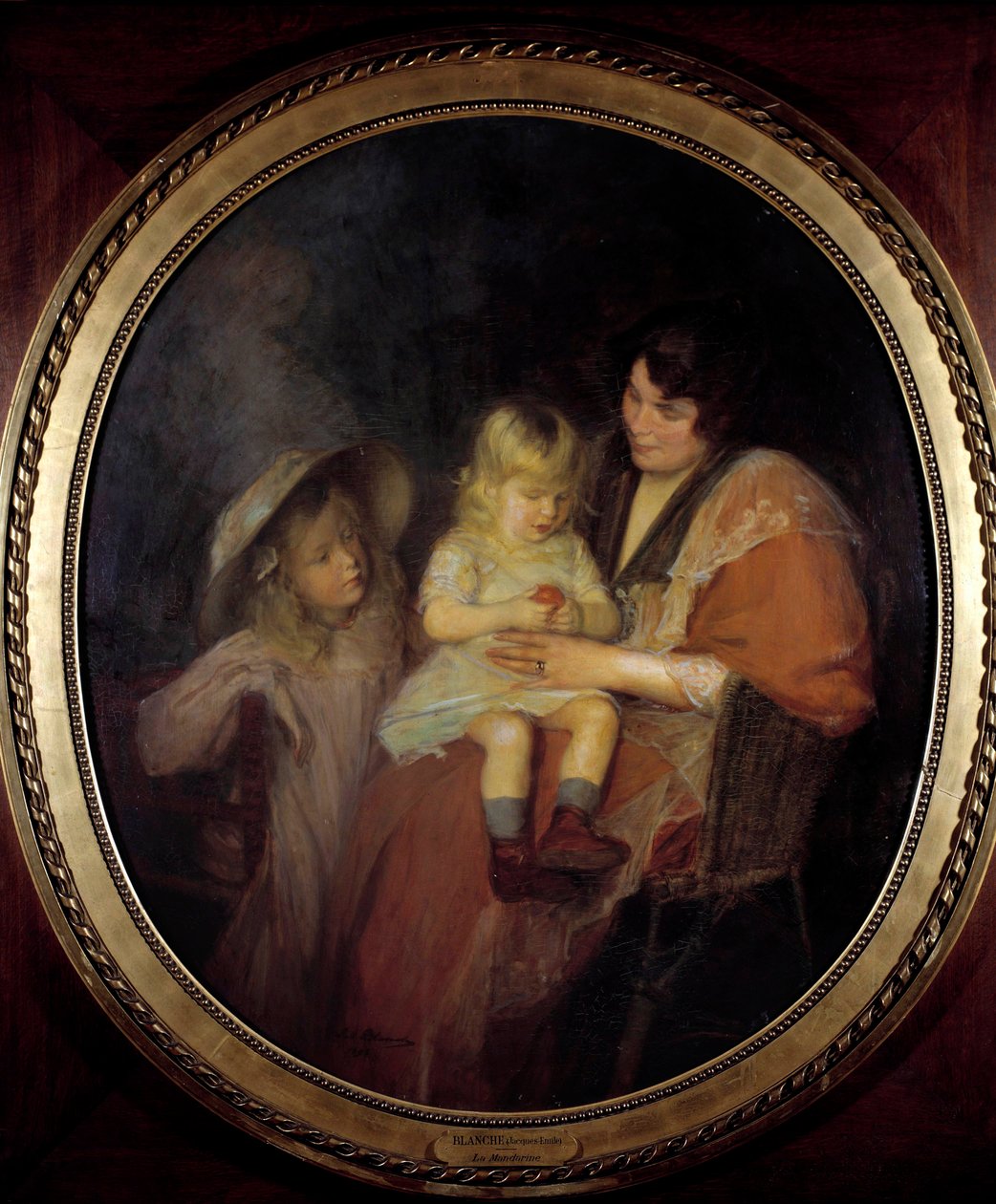 橘子 一位母亲和她的两个孩子。 雅克·埃米尔 (Jacques-Emile) Blanche (1861-1942) 1898 年作画。 1.4x1.2 米。 巴黎，小皇宫博物馆 作者 雅克·埃米尔·布兰奇