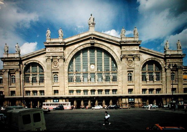 Gare du Nord门面的视图，建于1861-63 作者 雅克·伊格纳斯·希托夫