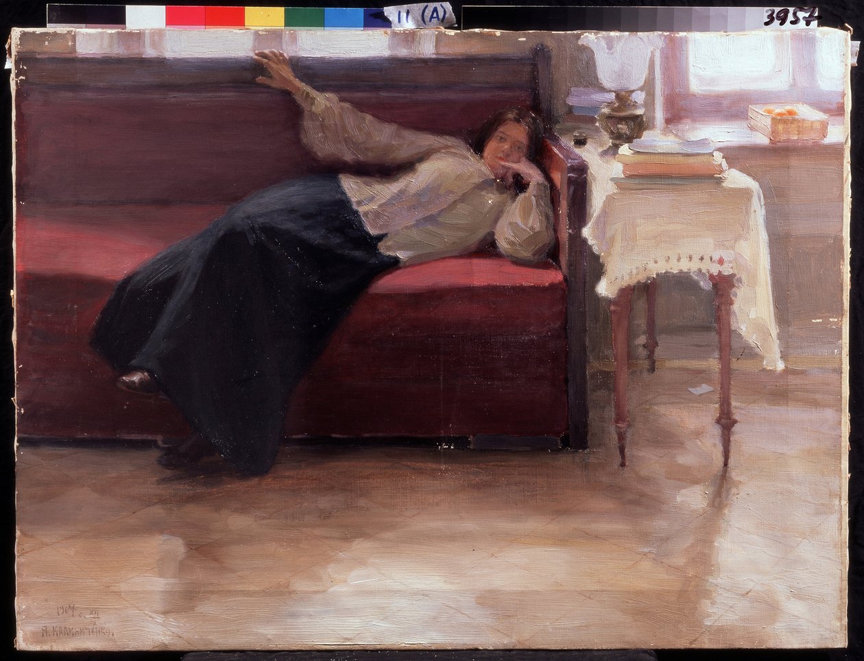 "Songes", 躺在沙发上沉思的少女。雅科夫-卡利尼琴科（1869-1938 年）的绘画，1904 年国家地区 I 级。波扎罗斯金艺术博物馆，梁山 作者 雅科夫·雅科夫列维奇·卡利尼琴科