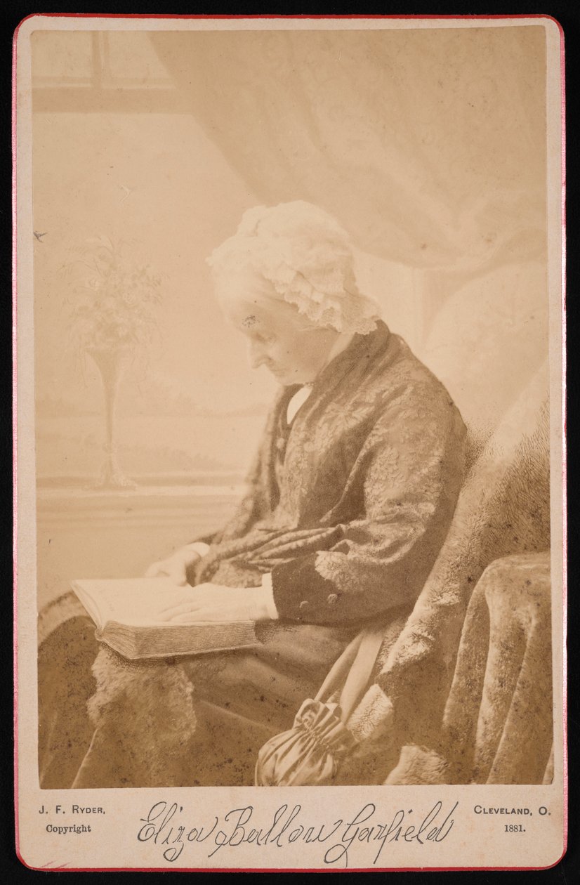 伊丽莎-巴鲁-加菲尔德的肖像，1801-1888年，1881年。 作者 詹姆斯·菲扎伦·赖德