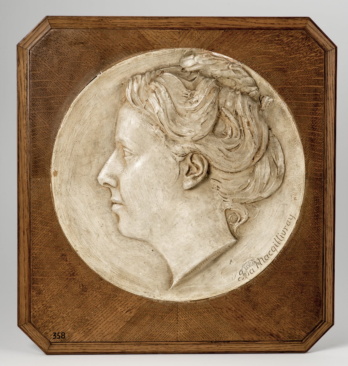 Ina Macgillivray, 20th century (plaster) 作者 詹姆斯·皮滕德里格·麦吉利夫瑞（James Pittendrigh MacGillivray）