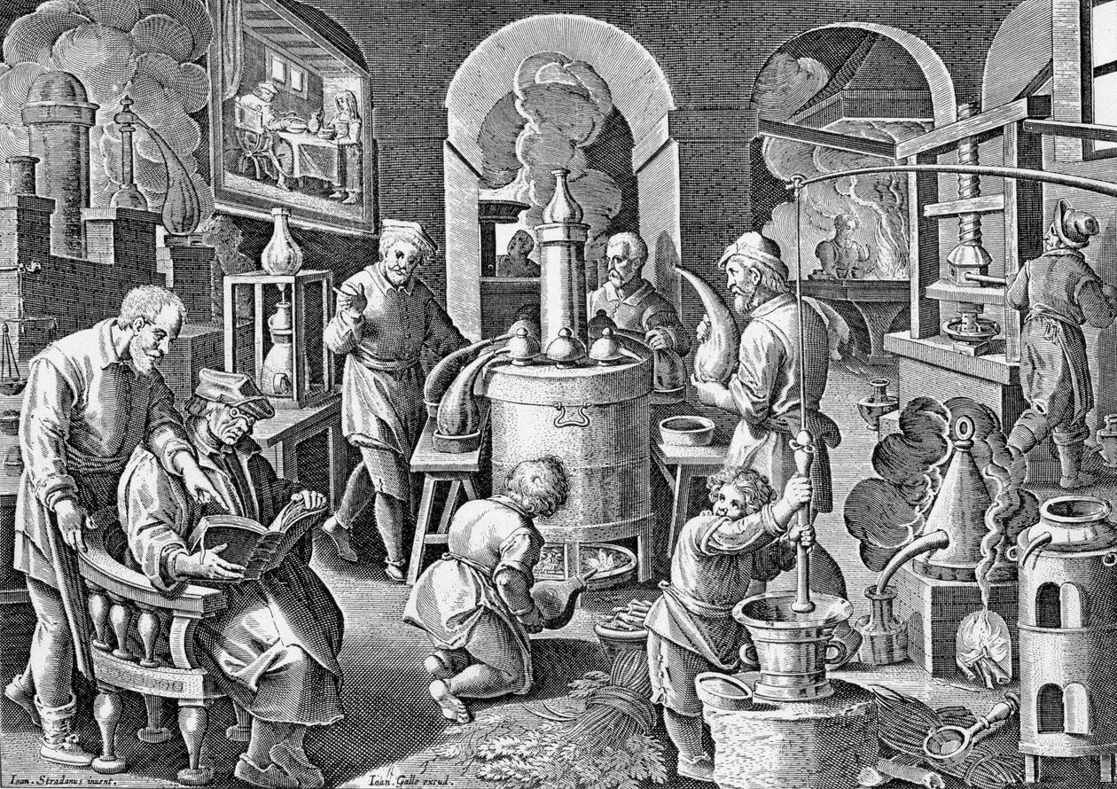 蒸馏..:In igne succus omnium, arte, corporum, Vigens fit unda, limpida and potissima.16世纪Jan van der Straet的雕刻，关于蒸馏的不同阶段。 作者 扬·范德·斯特雷特