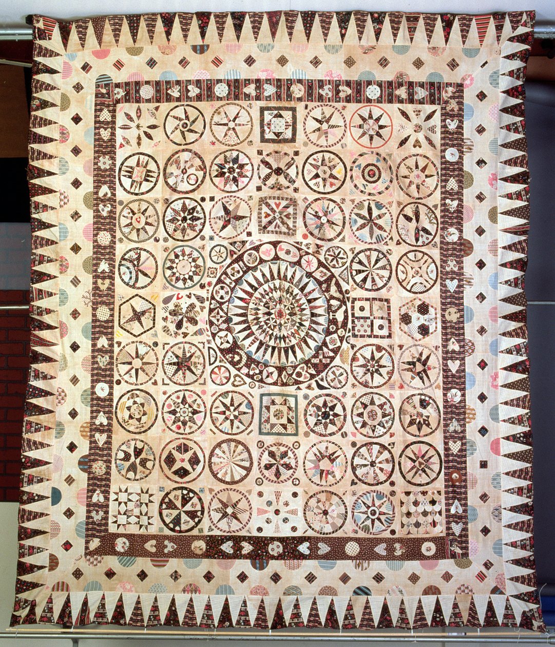拼布床罩，爱尔兰，1850-60（纺织品） 作者 简·皮萨尔