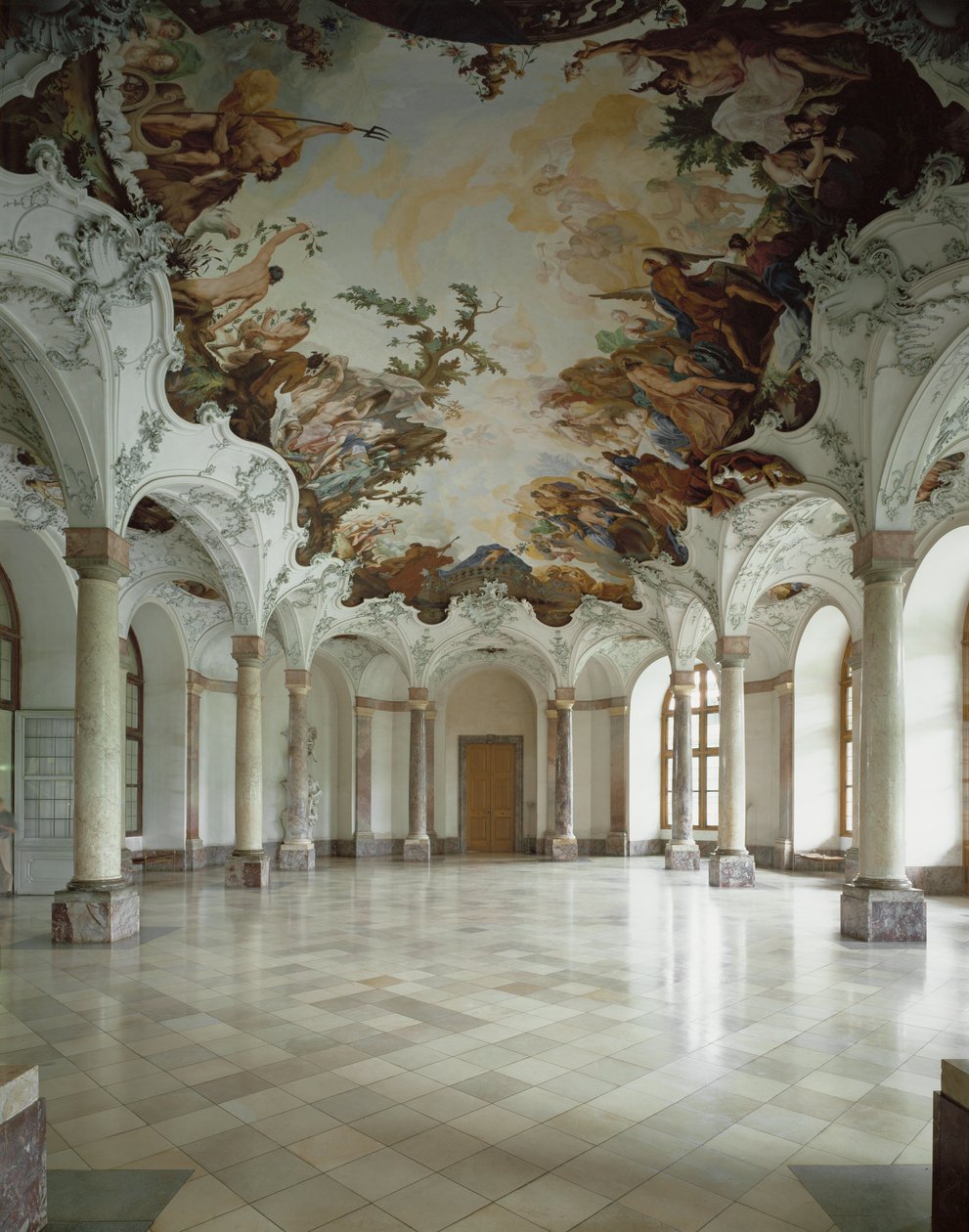 维尔茨堡官邸，Sala Terrena，德国维尔茨堡（壁画） 作者 亚努留斯·兹克（Januarius Zick）