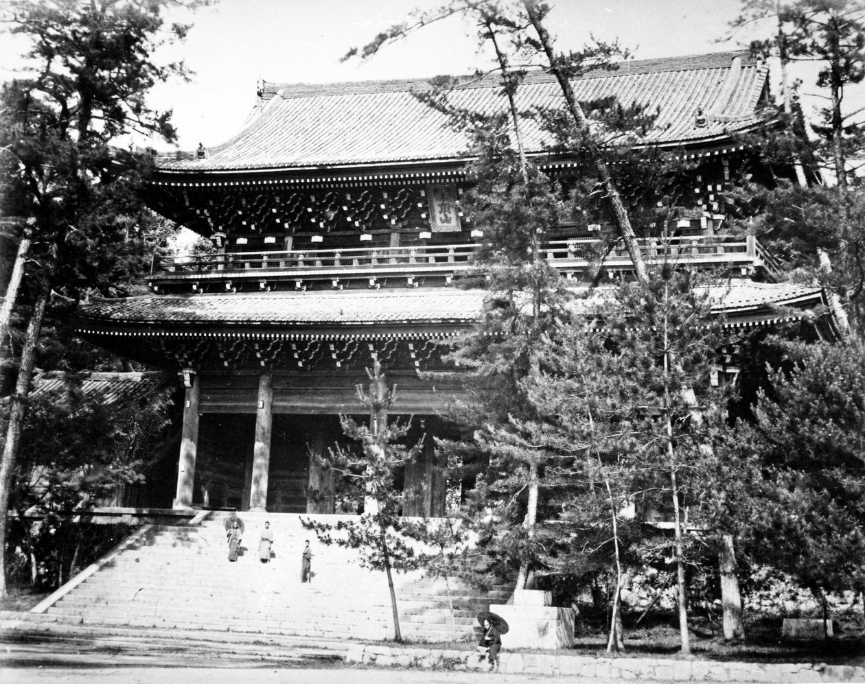 日本智恩寺的主要大门，c。 1860年至1880年 作者 日本摄影师