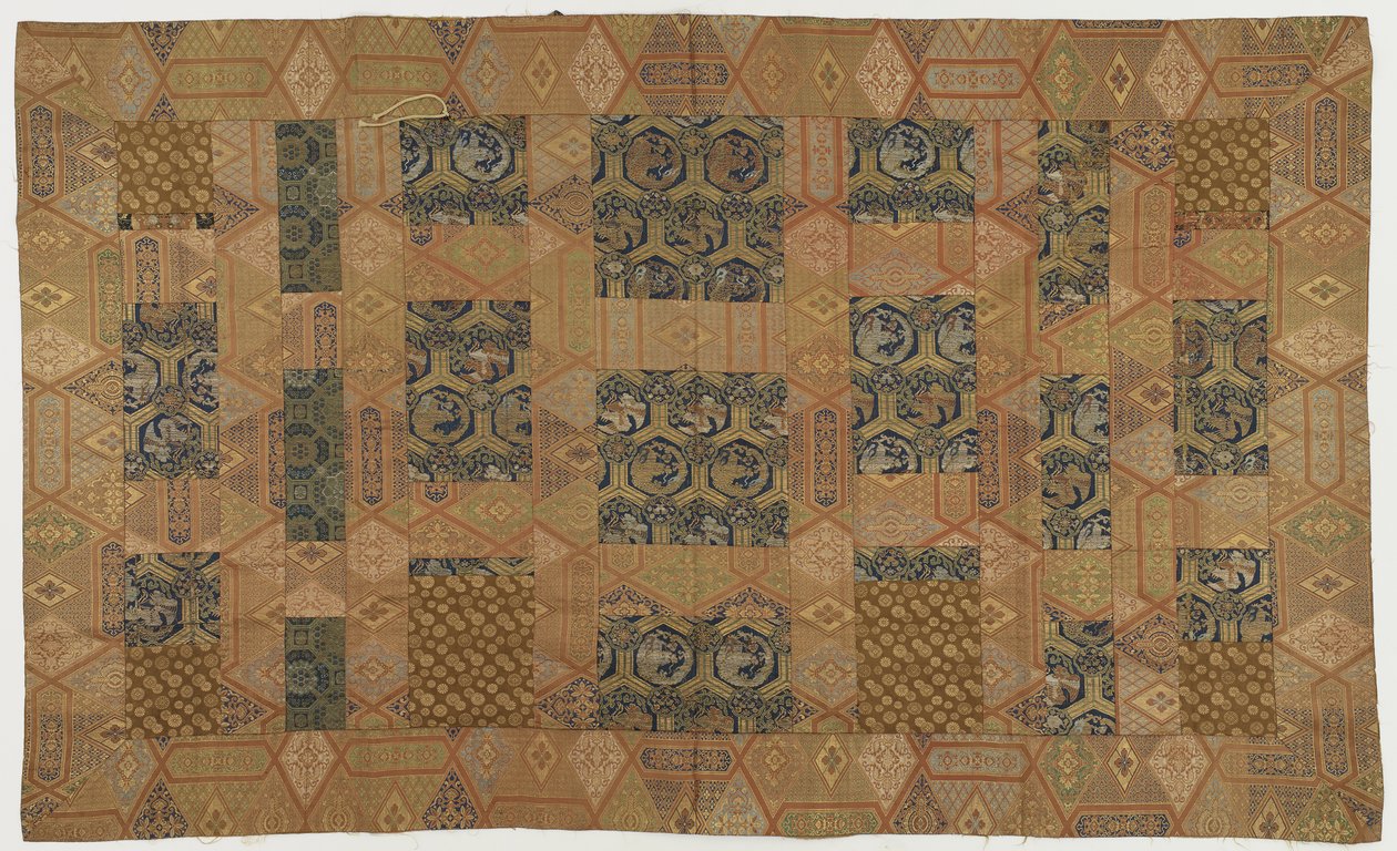 一个佛教僧袍，修补; kesa ，江户时代，1615-1868（丝绸） 作者 日本学校