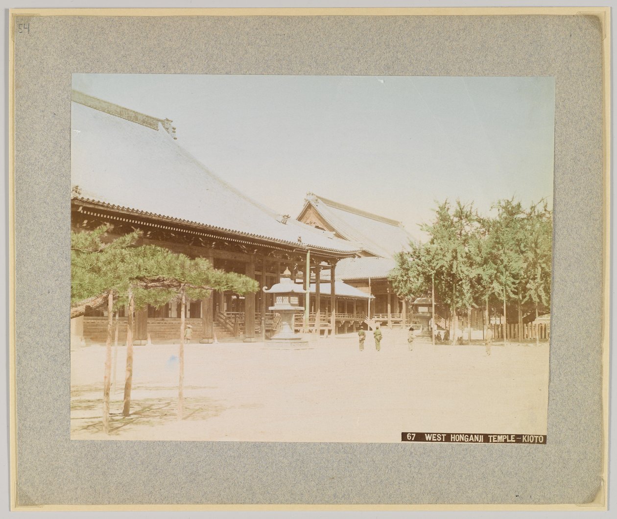 West Honganji Temple, Kyoto, Japan (hand-coloured b/w photo) 作者 日本摄影师