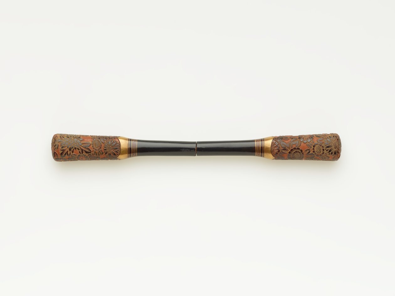 Hairpin with decoration of flowers, late 19th-early 20th century (wood with lacquer and red pigment ) 作者 日本学校