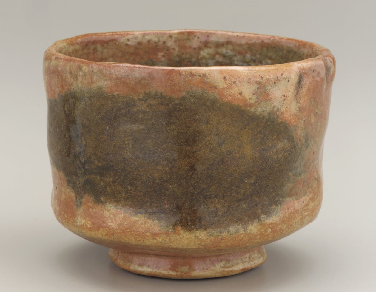 低圆柱形茶碗，京都，京都府，江户时代，19世纪上半叶（陶瓷） 作者 日本学校
