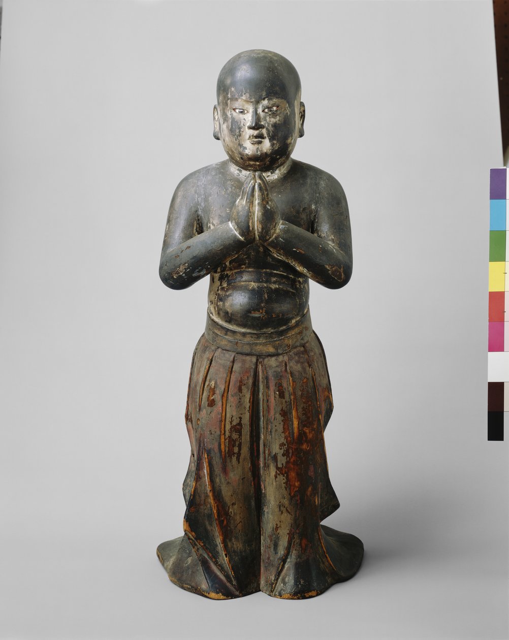 圣德太子二岁，约 1300 年（木头，彩色水晶镶嵌眼睛） 作者 日本学校