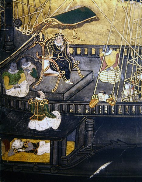 葡萄牙人在日本的到来，详细显示了船的中央部分的人，从Namban Byobu屏幕，1594-1618 作者 日本学校