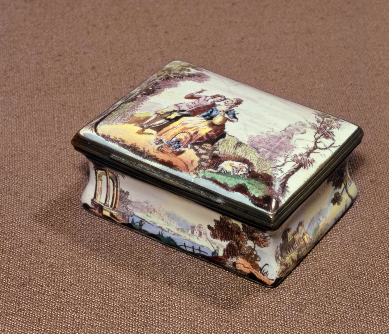 Snuffbox，Birmingham，c.1756（转移印花珐琅） 作者 让·安托万·沃托