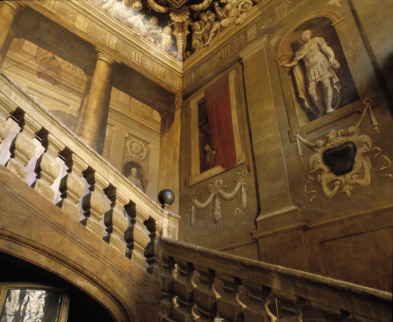 Baroque architecture: staircase painted in trompe l