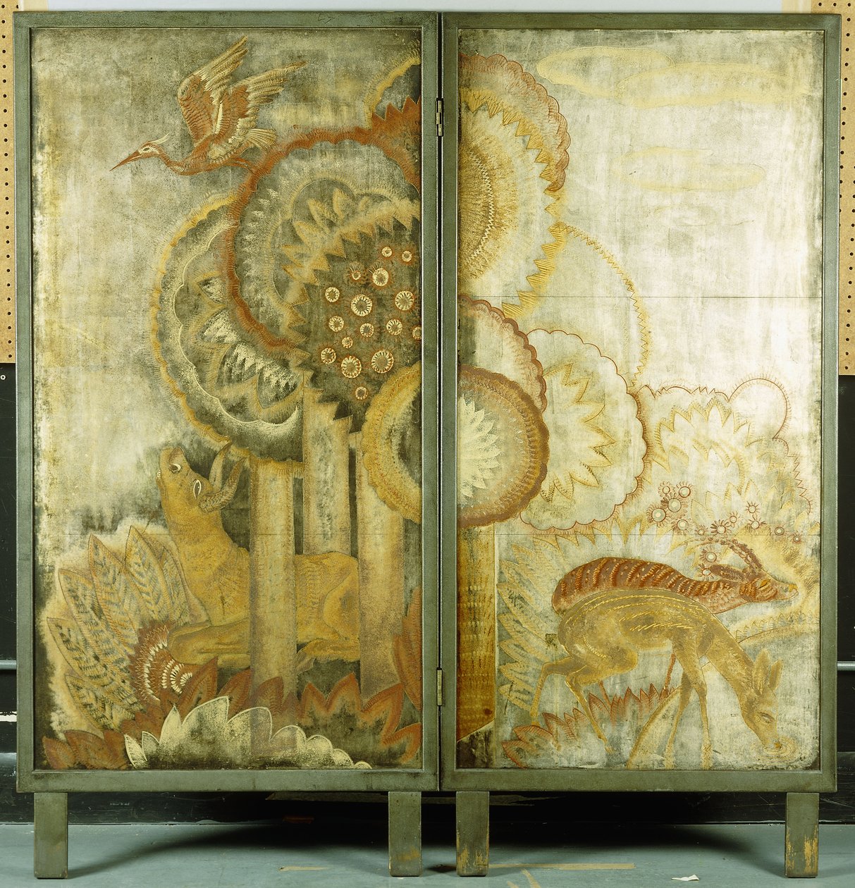 “水牛城”； &39;黄牛&39; 作者 让·杜南（Jean Dunand）
