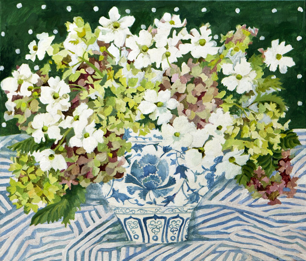 中国花瓶中的波斯菊和绣球花，2013 年（布面丙烯画） 作者 詹妮弗·阿博特