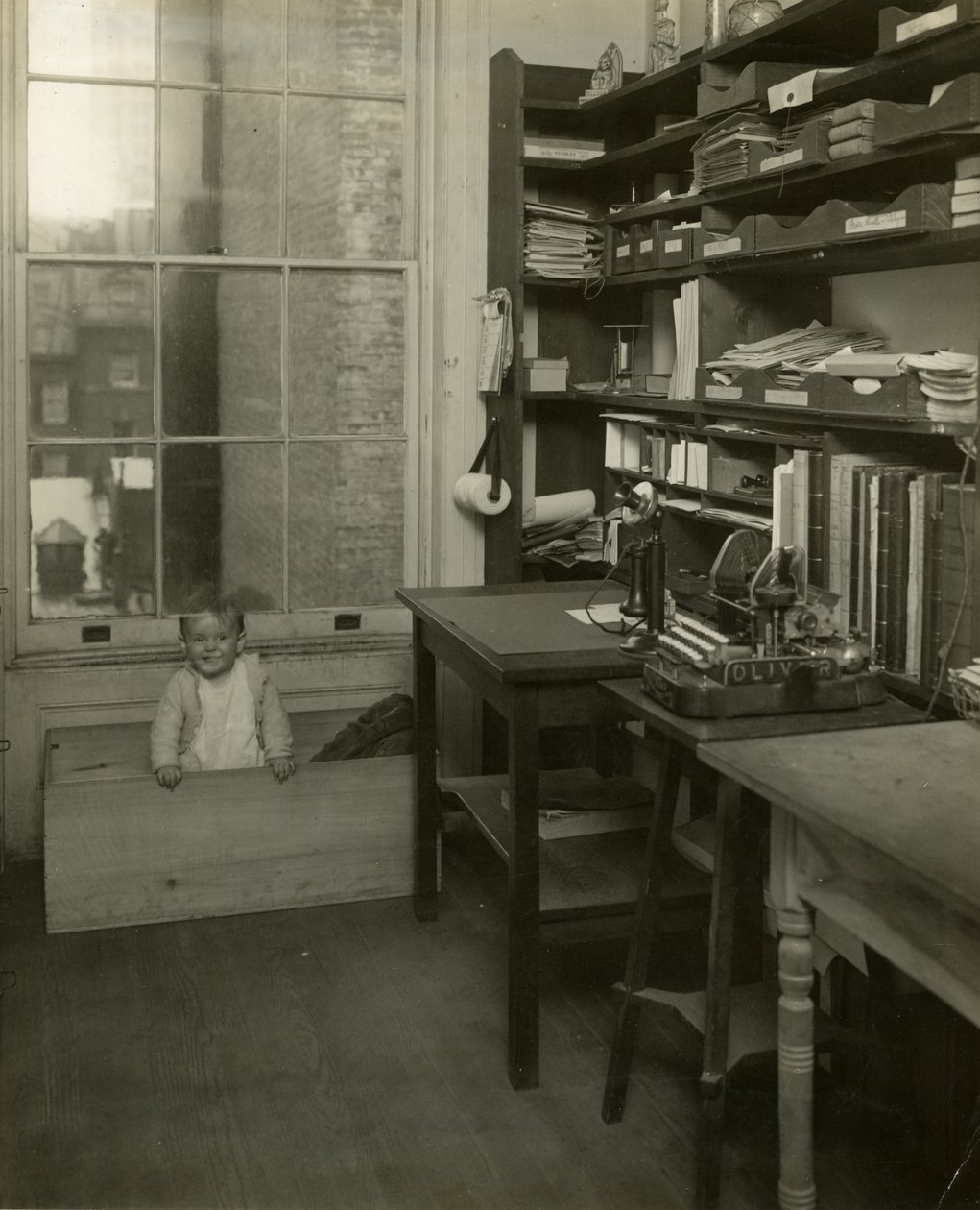 4月10日 作者 杰西·塔伯·比尔斯（Jessie Tarbox Beals）