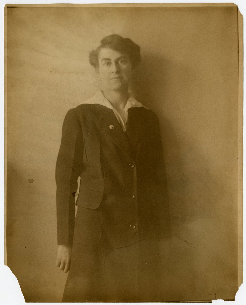 弗朗西斯-莫尔，约1905-40（明胶银照片 作者 杰西·塔伯·比尔斯（Jessie Tarbox Beals）