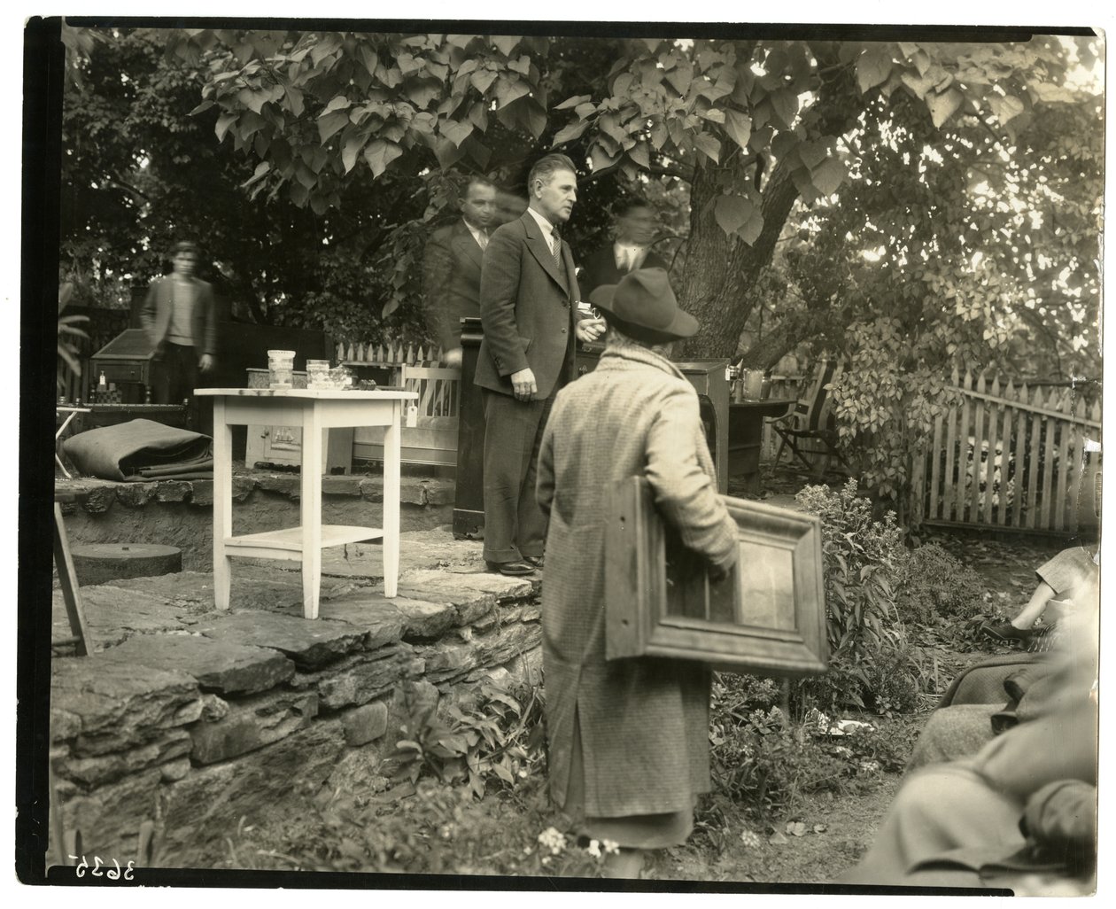 John W. Mitchell 作者 杰西·塔伯·比尔斯（Jessie Tarbox Beals）