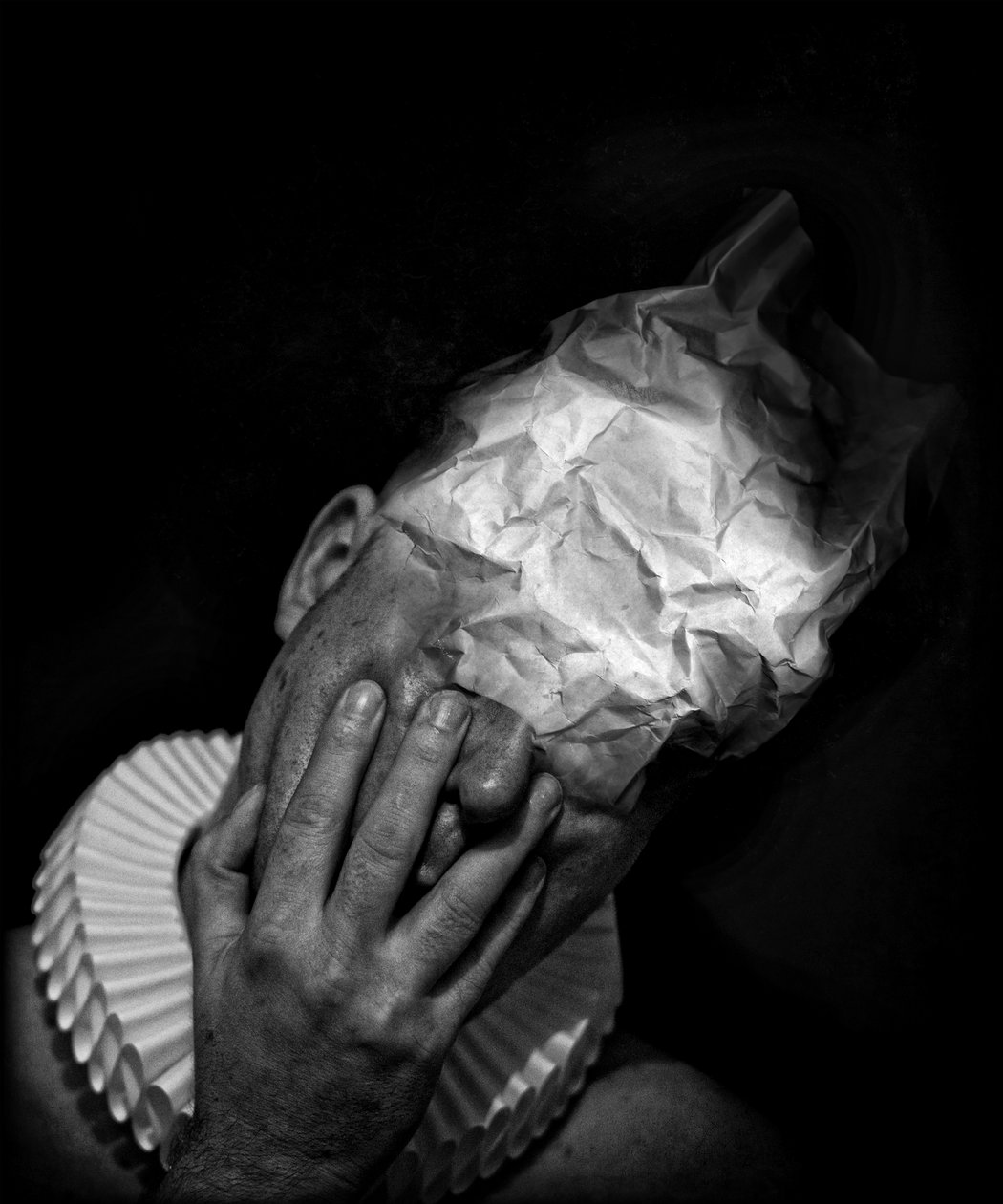 小丑之死（系列），2014（摄影艺术数字艺术） 作者 约翰·利利亚（Johan Lilja）