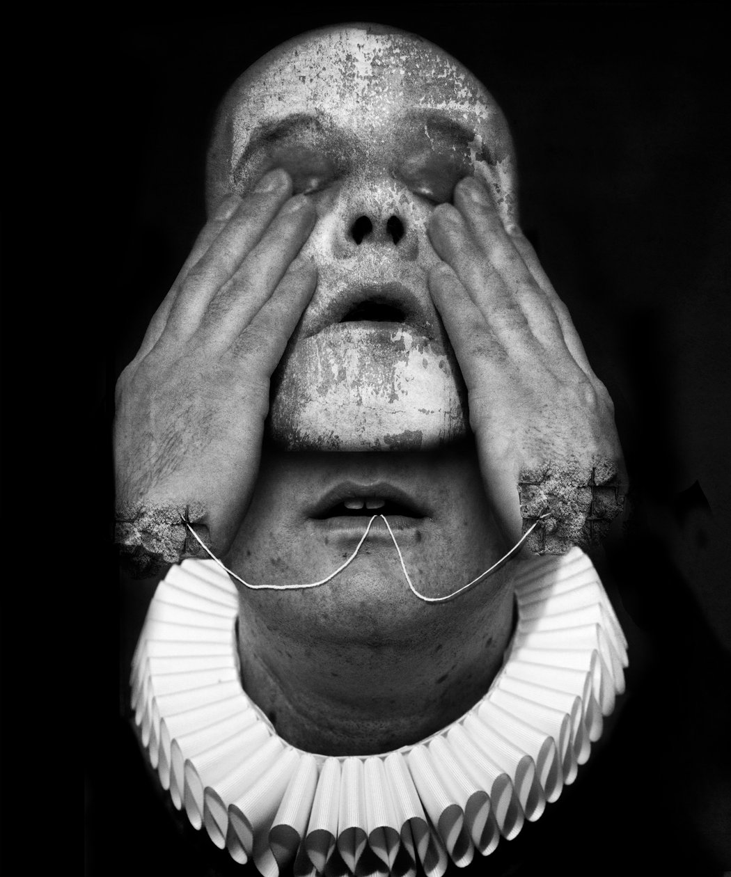 小丑之死（系列），2016（照片处理） 作者 约翰·利利亚（Johan Lilja）