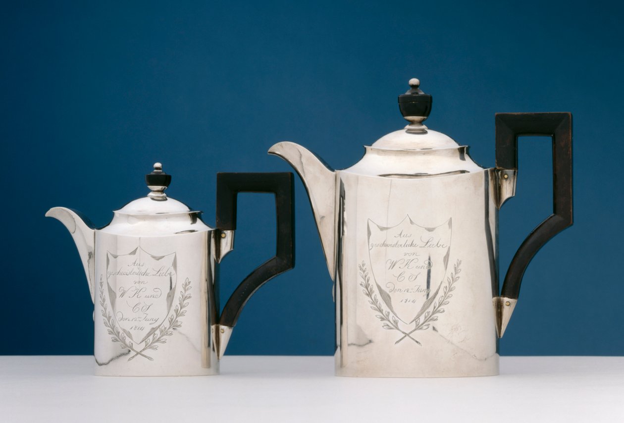 一对茶壶，1814年（银） 作者 约翰尼斯·亚当·科德尔
