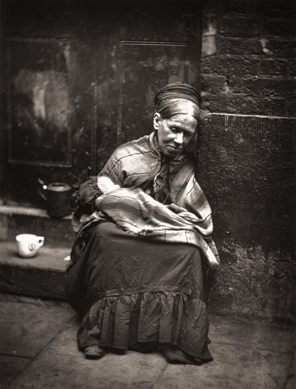 The Crawlers，来自“伦敦街头生活”，由J. Thomson和Adolphe Smith于1877年创作 作者 约翰汤姆森