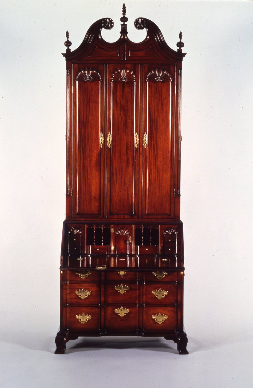 尼古拉斯·布朗·奇彭代尔（Nicholas Brown Chippendale）带壳的书桌和书柜，约1760-70年（桃花心木） 作者 约翰·戈达德