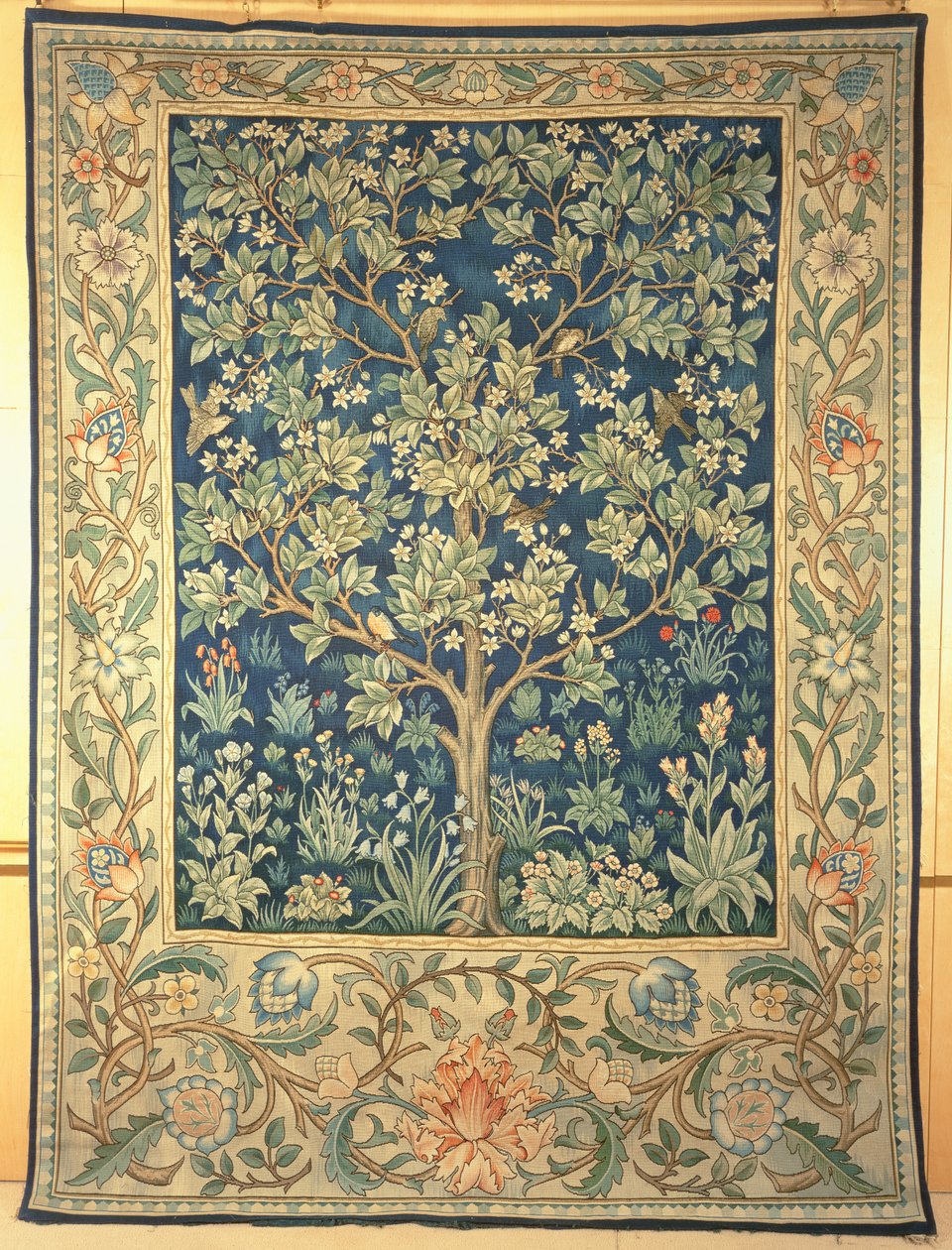 Tree Portiere挂毯，为William Morris＆Co。制作，c.1909 作者 约翰·亨利·迪尔