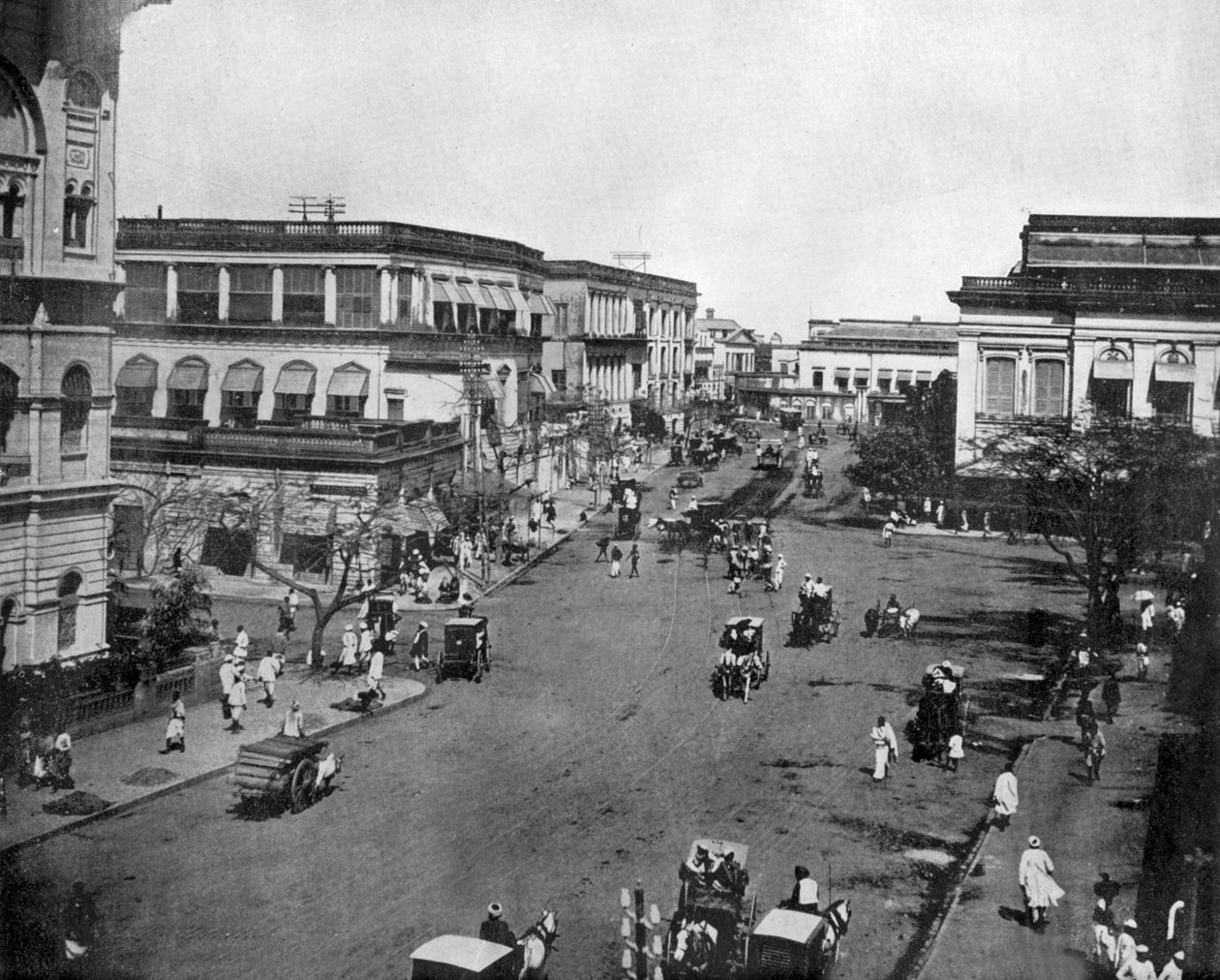 印度加尔各答的克莱夫街，约翰-劳森-斯托达德（1850-1931）为芝加哥的旅行家和会议家教育出版物拍摄的照片（黑白照片）。 作者 约翰·劳森·斯托达德