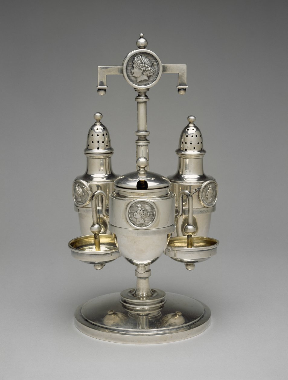 脚轮组c。 1862-1871年（银色，镀金银色） 作者 约翰·温特（attr.to）