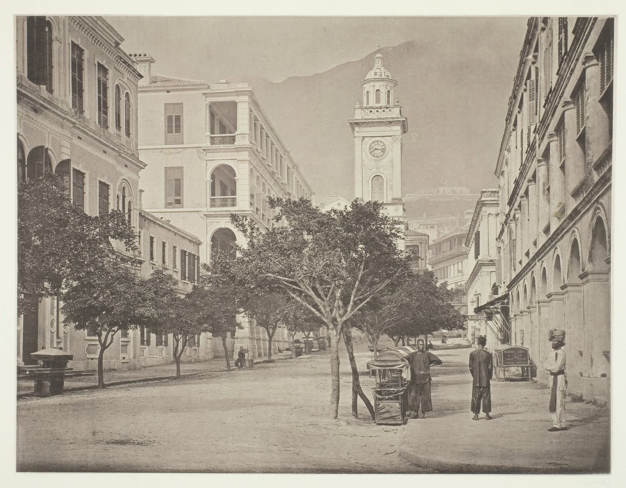 香港的钟楼，约1868年。 作者 约翰汤姆森