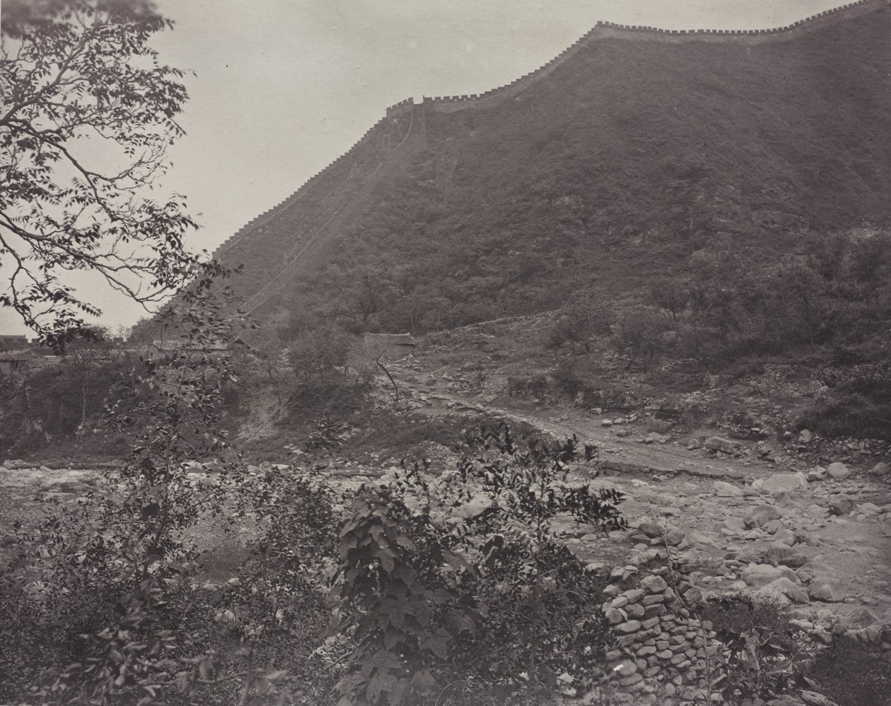 长城的风景，中国，c。 1871年。 作者 约翰汤姆森