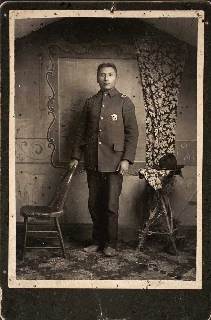 John Hinshaka，南达科他州樱桃溪，1890年（蛋白印刷品） 作者 约翰逊兄弟