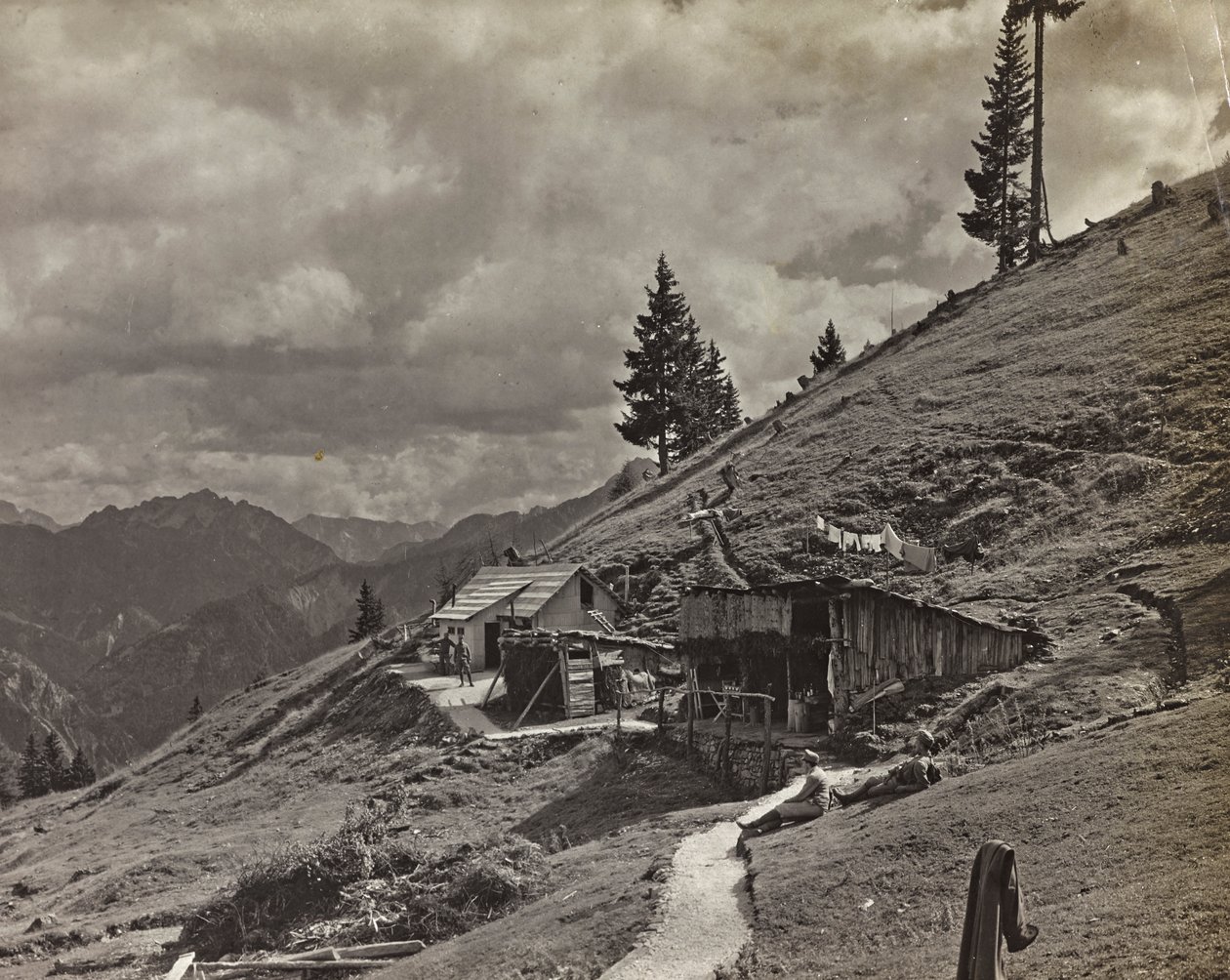 专辑“Meine weltkriegs - Erinnerungen South-West Front (Carinthia, Italien, South Tyrol) (My world war - memory of the South-Western Front in Carinthia, Italy, Trentino-Alto Adige) 31/03/1915-12/11/ 1918 - Josef Zohles Wien “：Al 军营 作者 约瑟夫·佐尔斯（Josef Zohles）