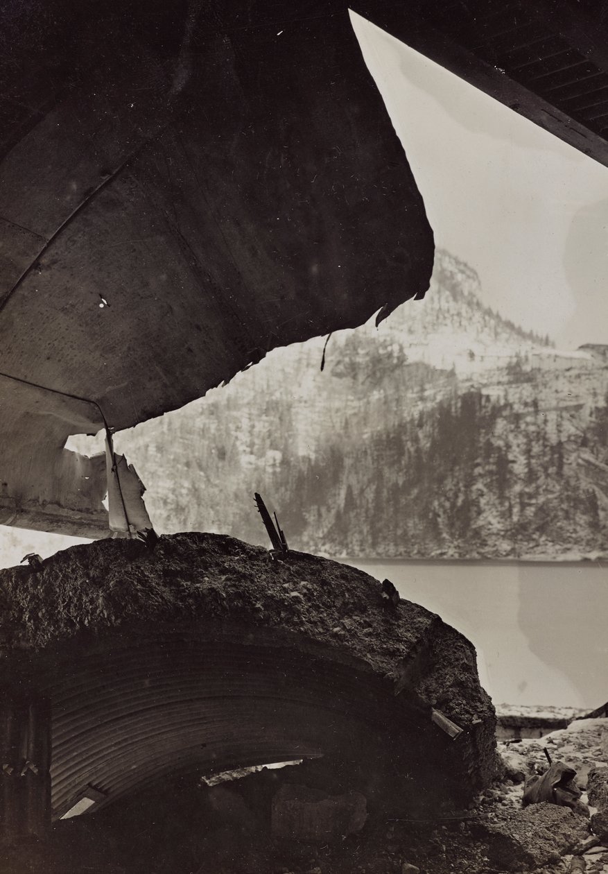 专辑“Meine weltkriegs - Erinnerungen South-West Front (Carinthia, Italien, South Tyrol) (My world war - memory of the South-Western Front in Carinthia, Italy, Trentino-Alto Adige) 31/03/1915-12/11/ 1918 年 - Josef Zohles Wien “：工厂的废墟（黑白 ph 作者 约瑟夫·佐尔斯（Josef Zohles）