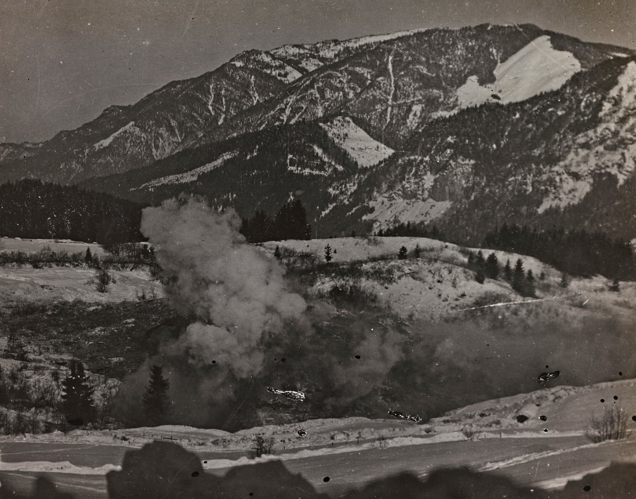 Album "Meine weltkriegs - Erinnerungen South-West Front (Carinthia, Italien, South Tyrol) (My world war - memories of the South-Western Front in Carinthia, Italy, Trentino-Alto Adige) 31/03/1915-12/11/1918 - Josef Zohles Wien ": war zone (b/w photo) 作者 约瑟夫·佐尔斯（Josef Zohles）