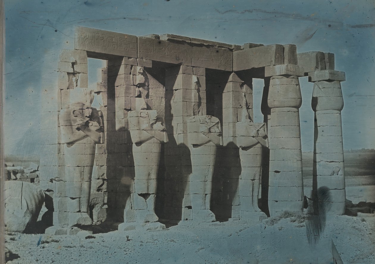拉美西斯博物馆，底比斯，1844年。 作者 Joseph Philibert Girault De Prangey