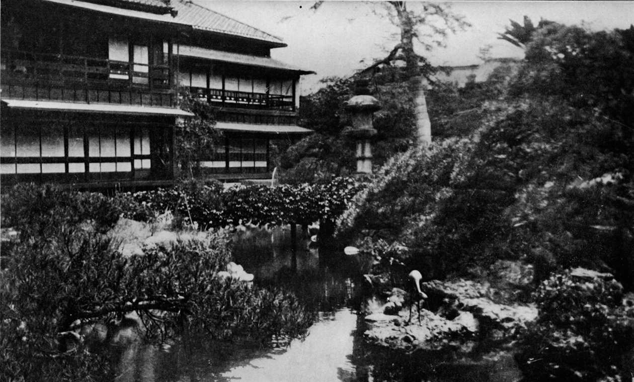 东京茶馆花园。以火山起源为主题的风景园林，c1900年，1921年 作者 朱利安·伦纳德街