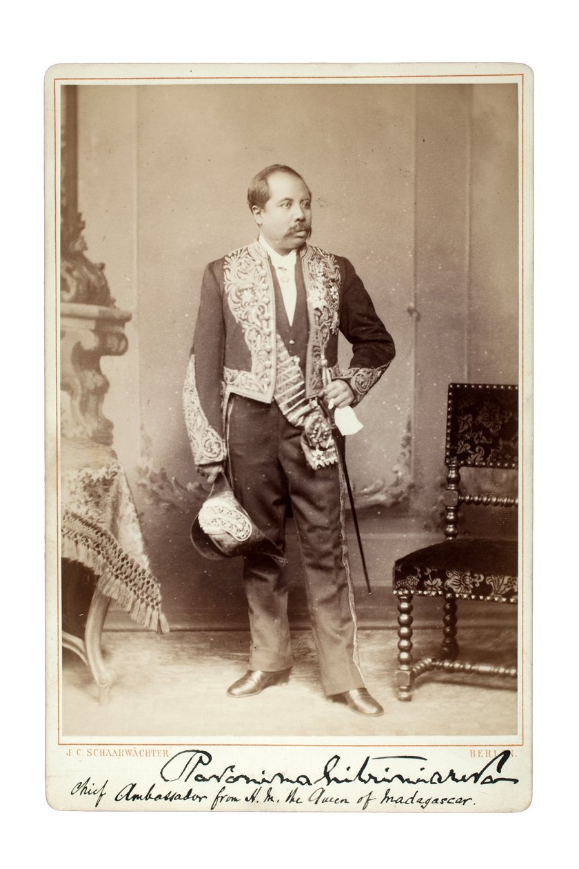 Ravoninahitriniarivo，柏林，1883年5月（蛋白印刷品） 作者 朱利叶斯·科尼利厄斯·沙瓦尔瓦特