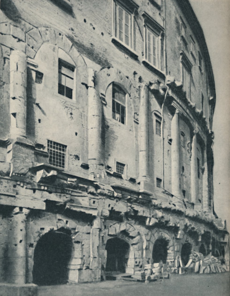 清除了辉煌的建筑，消除了长期的积淀，c1935年 作者 Keystone View公司