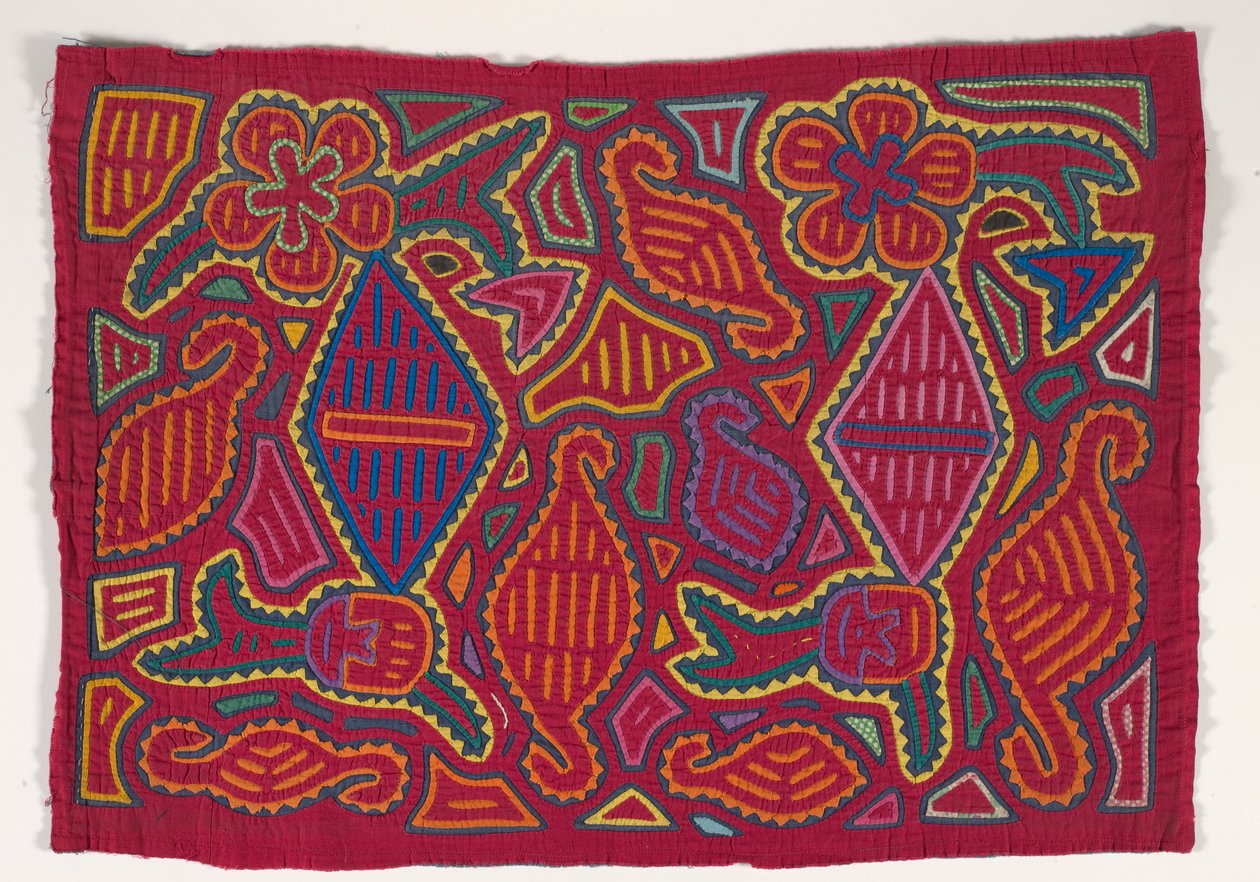 衬衫镶片（mola），c.1950（贴花棉） 作者 库纳印第安文化