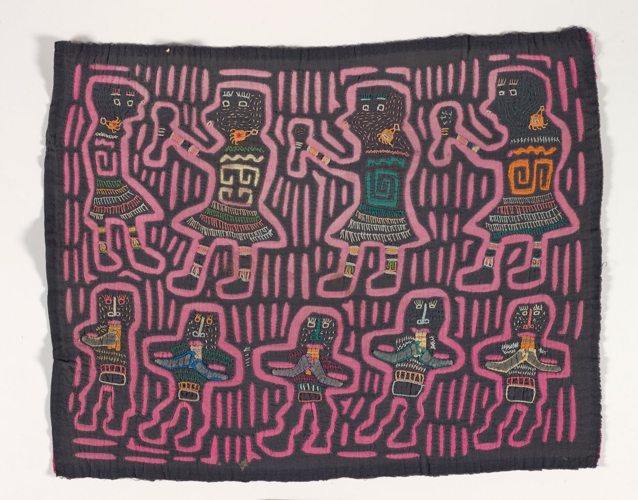 衬衫镶板（莫拉），约 1950 年（贴花棉布） 作者 库纳印第安文化