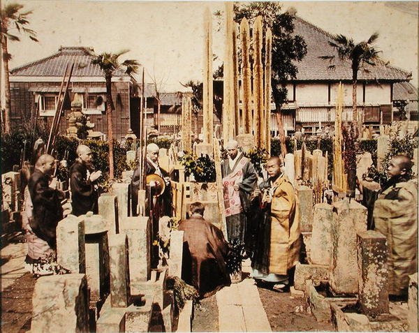 日本人的葬礼（手绘蛋白纸印刷品） 作者 草aka（进）金贝