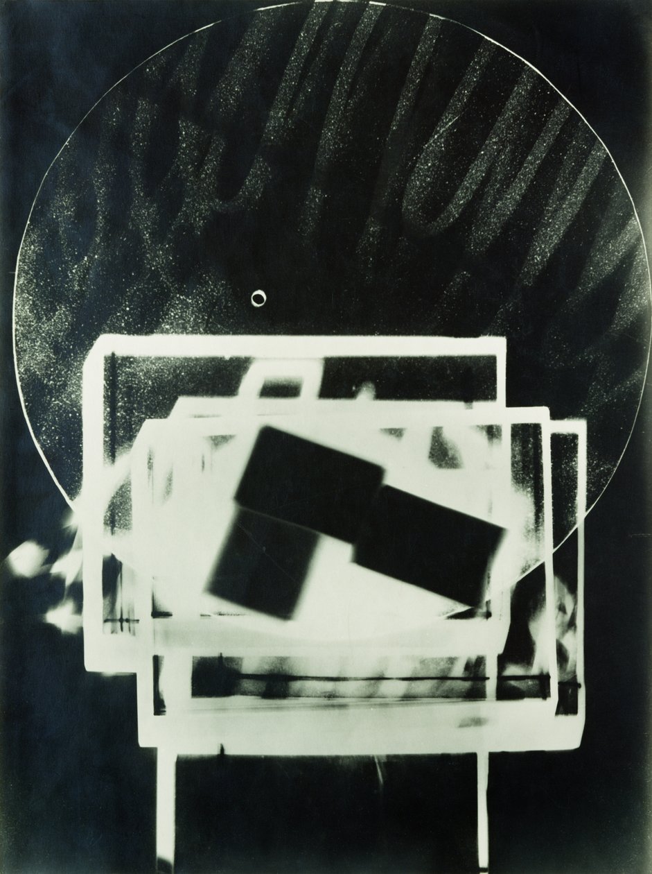 摄影1，c.1923（摄影） 作者 拉斯洛·莫霍利·纳吉（Laszlo Moholy Nagy）