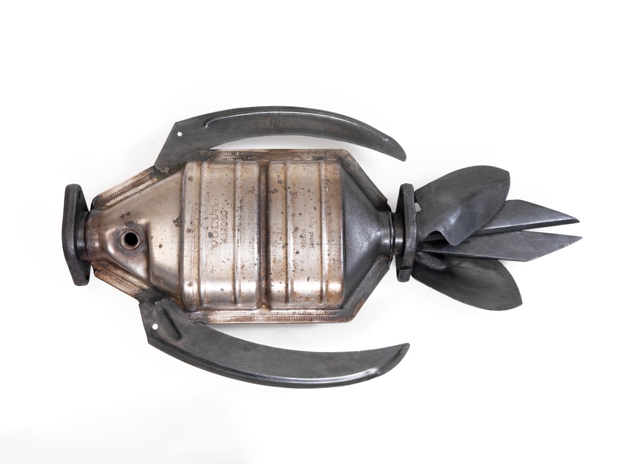 Burbot，2005（金属） 作者 劳里·西蒙森（Lawrie Simonson）
