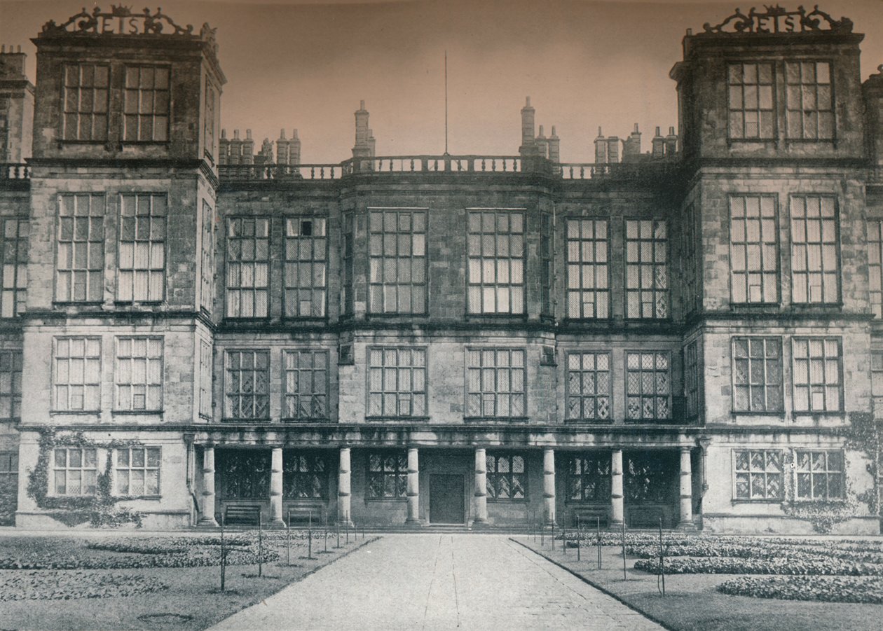 哈德威克·霍尔（Hardwick Hall），恩典之座德文郡公爵，大约1907年 作者 伦纳德·威洛比